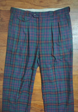 Charger l'image dans la galerie, Façonnable pantalon à pinces vintage à carreaux Made in Italy