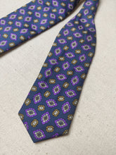 Charger l'image dans la galerie, Nœud papillon vintage à motif géométrique 100% soie Made in France