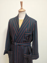 Charger l'image dans la galerie, Neri del Ponte robe de chambre vintage à col châle en laine Made in Italy L