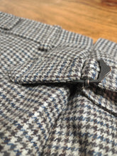 Afbeelding in Gallery-weergave laden, Suitsupply pantalon en laine pied de poule 46