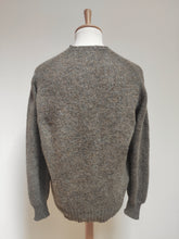 Charger l'image dans la galerie, MC George pull losanges en pure laine Shetland Made in Scotland XXL