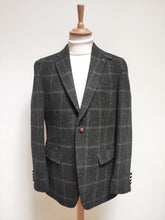 Afbeelding in Gallery-weergave laden, Harris Tweed X Barutti blazer à carreaux fenêtre 100% laine 50