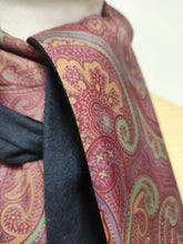 Afbeelding in Gallery-weergave laden, Neri del Ponte écharpe double face en laine et soie à motif floral Made in Italy