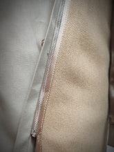 Charger l'image dans la galerie, Brooks Brothers trench-coat femme vintage beige Made in USA