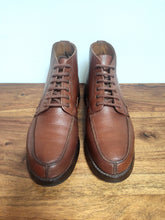 Charger l'image dans la galerie, Bowen bottines marrons en cuir texturé Made in England 6,5 UK / 40 FR