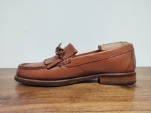 Charger l'image dans la galerie, Carmina mocassins à franges en cuir de veau marron cognac 6,5 UK / 40 FR