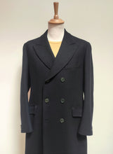 Afbeelding in Gallery-weergave laden, Robertson Cloth X Donati Bologna manteau croisé bleu marine en pure laine M