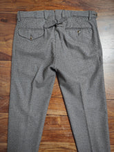 Afbeelding in Gallery-weergave laden, Suitsupply pantalon en laine pied de poule 46