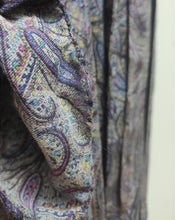 Charger l'image dans la galerie, Pierre Cardin robe de chambre vintage paisley à col châle en laine