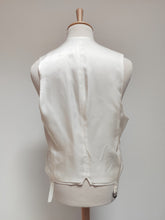 Charger l'image dans la galerie, Suitsupply gilet pur lin Baird McNutt modèle Capetown 50