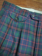 Charger l'image dans la galerie, Façonnable pantalon à pinces vintage à carreaux Made in Italy