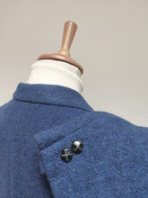 Charger l'image dans la galerie, Harris Tweed blazer vintage en tweed bleu 56 Made in France