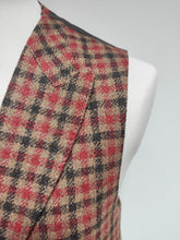 Charger l'image dans la galerie, Suitsupply gilet croisé à carreaux en laine mélangée 50