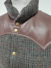 Charger l'image dans la galerie, Rocky Mountain Feartherbed X Harris Tweed doudoune sans manches 42