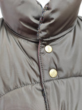Charger l'image dans la galerie, Rocky Mountain Feartherbed X Harris Tweed doudoune sans manches 42