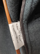 Charger l'image dans la galerie, Burberry's duffle coat gris en laine et angora 42