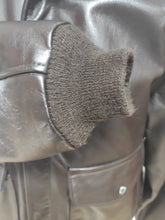 Charger l'image dans la galerie, Avirex flight jacket type A-2 M/L