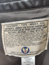 Charger l'image dans la galerie, Avirex flight jacket type A-2 M/L