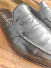Charger l'image dans la galerie, Ralph Lauren Purple Label X Edward Green mocassins 44,5