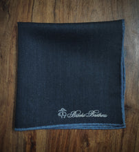 Charger l'image dans la galerie, Pochette marine en laine et soie Brooks Brothers