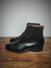 Charger l'image dans la galerie, Septième Largeur bottines Prosper en cuir de veau noir 9 UK/43 FR