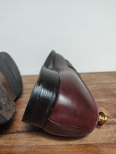 Charger l'image dans la galerie, Crockett & Jones mocassins burgundy Yale 8 UK/42 FR