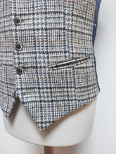 Carica l'immagine nel visualizzatore di Gallery, Suitsupply gilet de costume en tweed bleu à carreaux pure laine 44