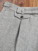Charger l'image dans la galerie, Suitsupply pantalon à pinces pied de poule tissu Ormezzano 54/XL