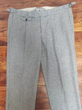 Charger l'image dans la galerie, Suitsupply pantalon à pinces pied de poule tissu Ormezzano 54/XL
