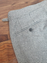 Charger l'image dans la galerie, Suitsupply pantalon à pinces pied de poule tissu Ormezzano 54/XL