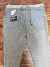 Charger l'image dans la galerie, Suitsupply pantalon à pinces pied de poule tissu Ormezzano 54/XL