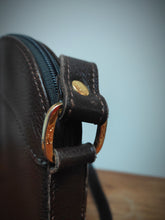 Charger l'image dans la galerie, Longchamp sac à bandoulière vintage marron foncé Made in France