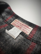 Charger l'image dans la galerie, Filson gilet à carreaux en pure laine vierge Mackinaw Made in USA XXL