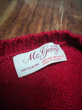 Charger l'image dans la galerie, MC George pull rouge 100% Shetland Made in Scotland XXL