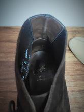 Charger l'image dans la galerie, Crockett and Jones Modèle Chukka dark brown 7 UK/41 FR