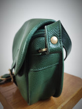 Charger l'image dans la galerie, Longchamp vintage sac à bandoulière en cuir de veau foulonné 80'S