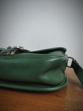 Charger l'image dans la galerie, Longchamp vintage sac à bandoulière en cuir de veau foulonné 80'S