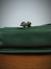 Charger l'image dans la galerie, Longchamp vintage sac à bandoulière en cuir de veau foulonné 80'S