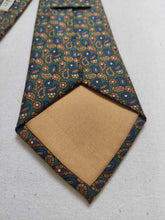Carica l'immagine nel visualizzatore di Gallery, Drake's cravate paisley verte Made in England