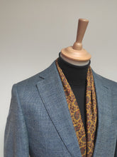 Charger l'image dans la galerie, Écharpe vintage paisley en cachemire laine et soie Made in England