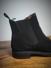 Charger l'image dans la galerie, Meermin Mallorca chelsea boots veau velours noir 6,5 UK/40 FR