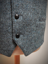 Charger l'image dans la galerie, Harris Tweed X Barutti gilet bleu gris en pure laine vierge 54/56
