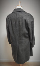 Charger l'image dans la galerie, Manteau vintage raglan Loden Prince de Galles Bayard Made in France L/42