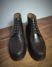Charger l'image dans la galerie, Bowen bottines en cuir lisse marron foncé 7 UK - 40,5 FR
