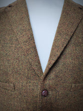 Afbeelding in Gallery-weergave laden, Harris Tweed X Carl Gross gilet en pure laine vierge 56