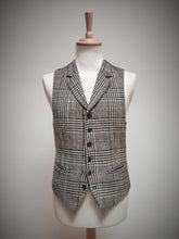 Afbeelding in Gallery-weergave laden, Suitsupply gilet de costume à carreaux en pure laine mélangée S/46