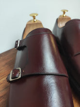 Charger l'image dans la galerie, Septième largeur doubles boucles en cuir bordeaux 10 UK / 45 FR