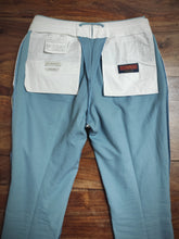 Afbeelding in Gallery-weergave laden, Suitsupply Brentwood pantalon à pinces en coton et lin E.Thomas 48/M
