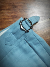 Afbeelding in Gallery-weergave laden, Suitsupply Brentwood pantalon à pinces en coton et lin E.Thomas 48/M
