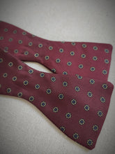 Carica l'immagine nel visualizzatore di Gallery, Motsch & Fils noeud papillon bordeaux vintage à motif géométrique Made in France